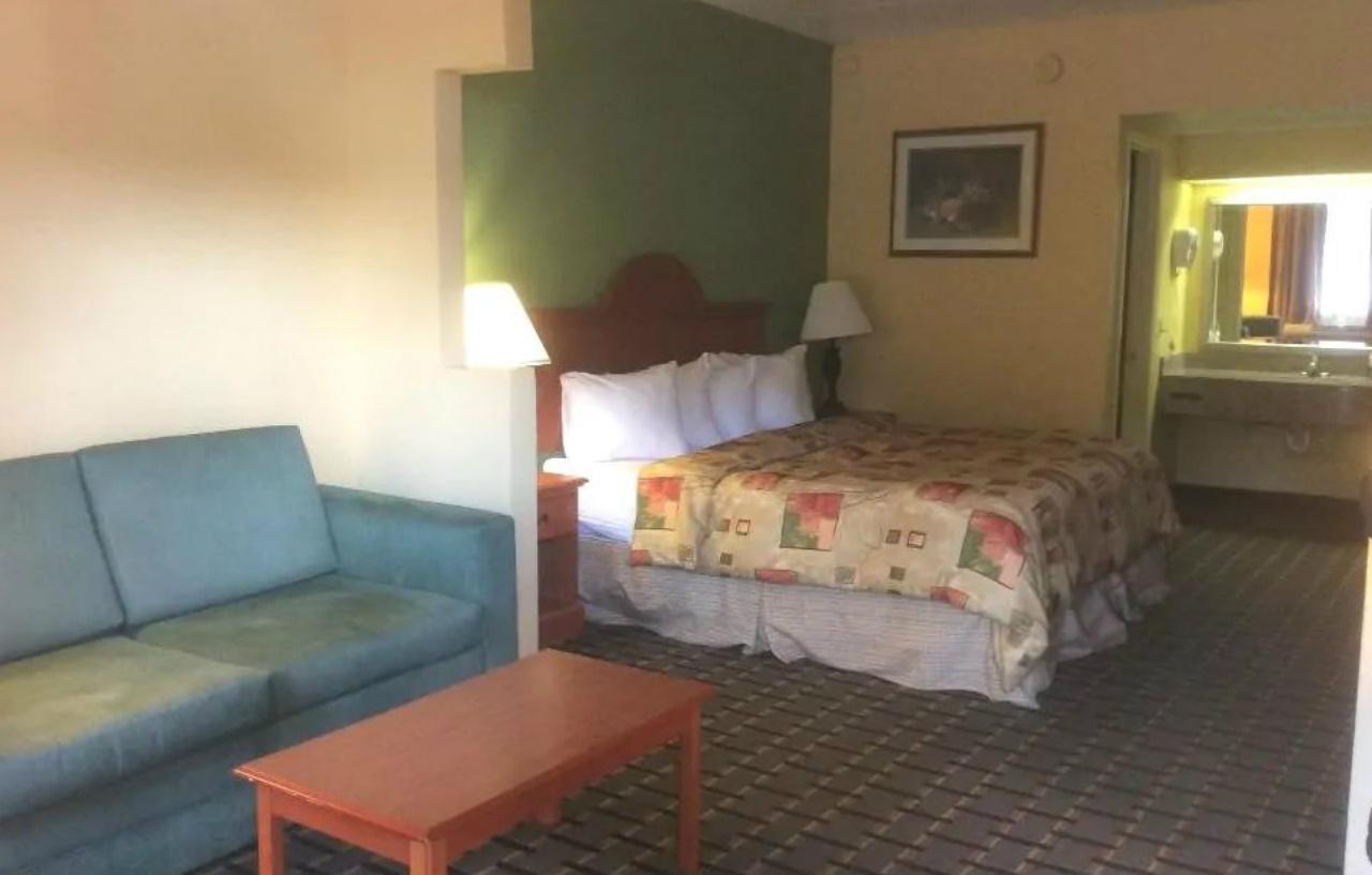 Super 8 By Wyndham Nashville Near Downtown / I-40 Exterior foto